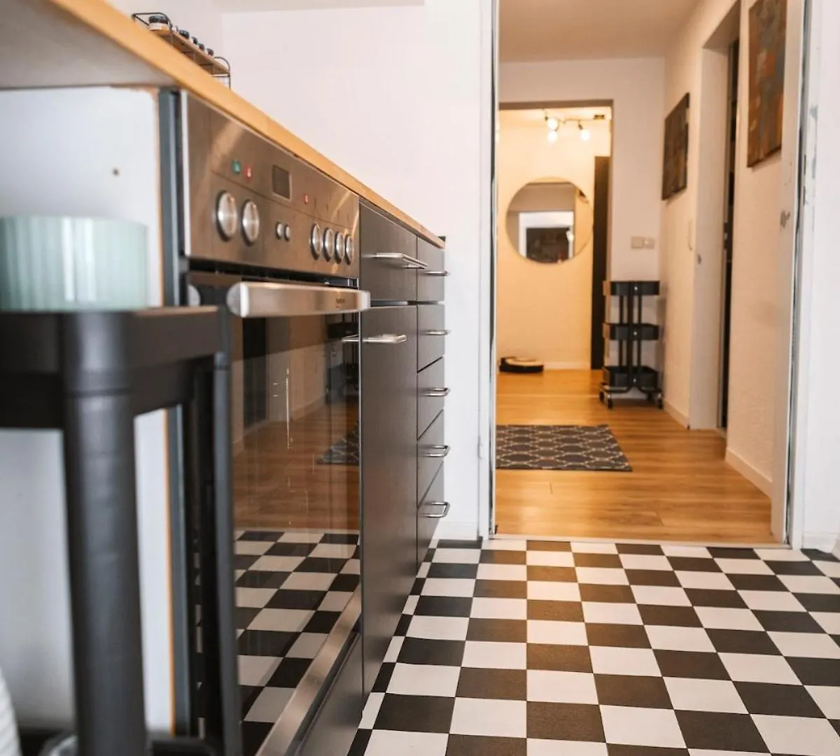 Casa Maxima, right by Benrath Castle Apartment Dusseldorf Germany